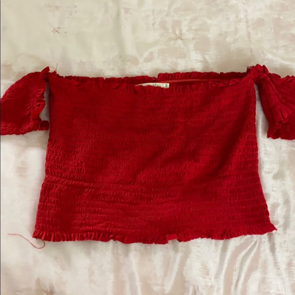 Red crop top - Picture 1 of 4